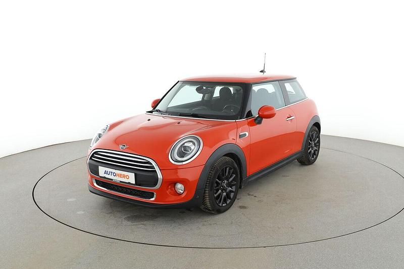 Second-hand Mini ONE 102 CP (75 kW) 2019 Portocaliu Hatchback