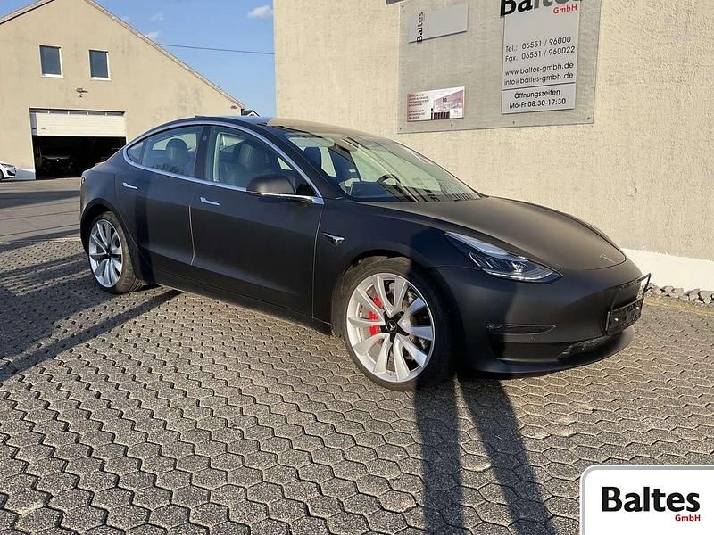 Gebraucht Tesla Model 3 Performance 358 kW (487 PS) 2019 Schwarz Limousine