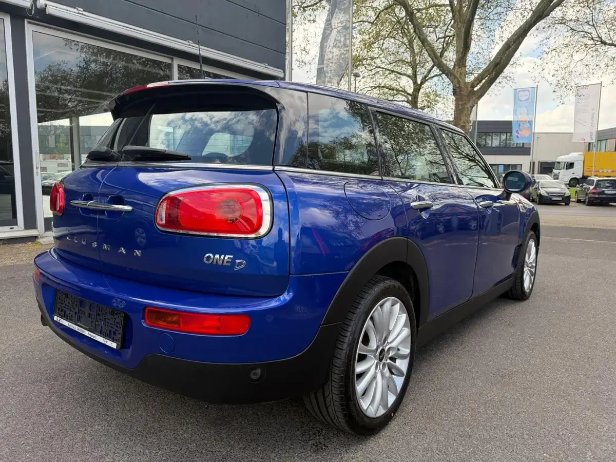 Gebraucht Mini One D Clubman 116 PS (85 kW) 2018 Blau Kombi