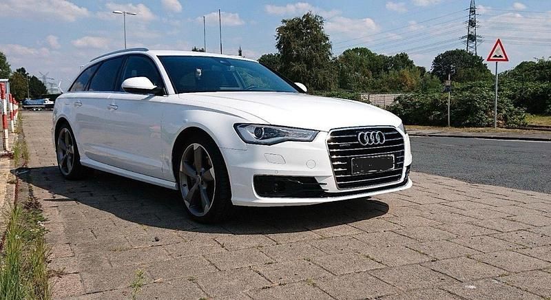 Gebraucht Audi A6 Ambiente 218 PS (160 kW) 2015 Weiß Kombi