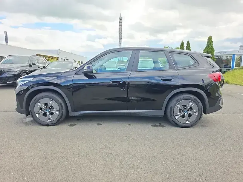 Gebraucht BMW iX1 Performance 230 kW (313 PS) 2023 Schwarz SUV