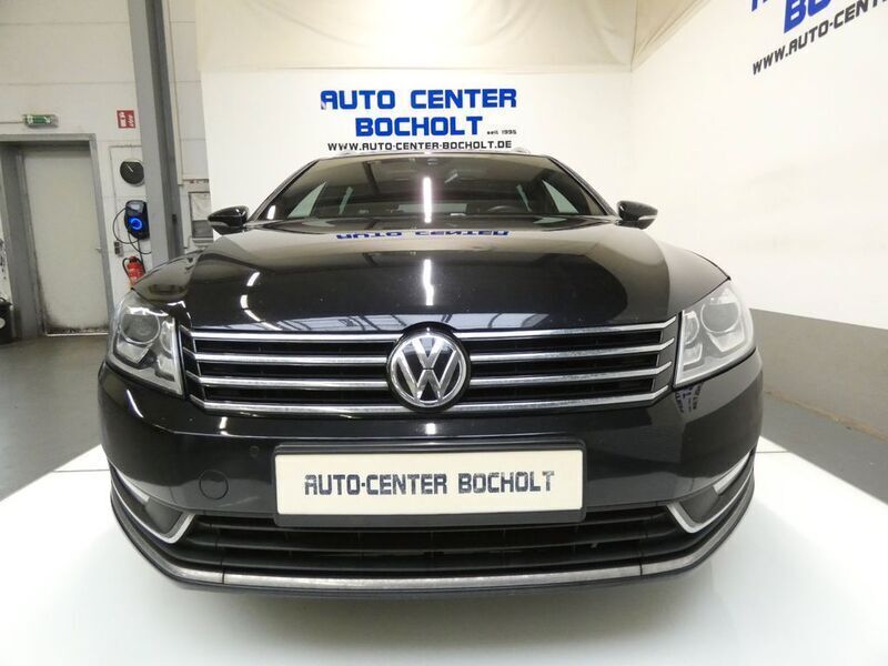 Schwarz Gebraucht 2014 VW Passat Edition Kombi | 8.950 € (Guter Preis) - Bild 1/4
