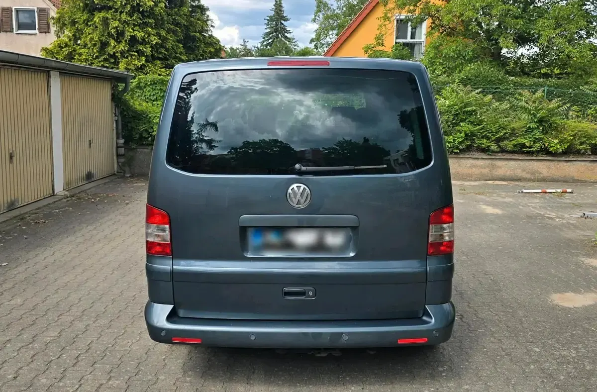Gebraucht VW Multivan 174 PS (127 kW) 2005 Grau Van / Kleinbus
