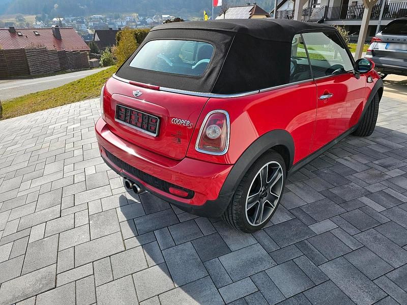 Gebraucht Mini Cooper S Cabriolet 184 PS (135 kW) 2010 Rot Cabrio