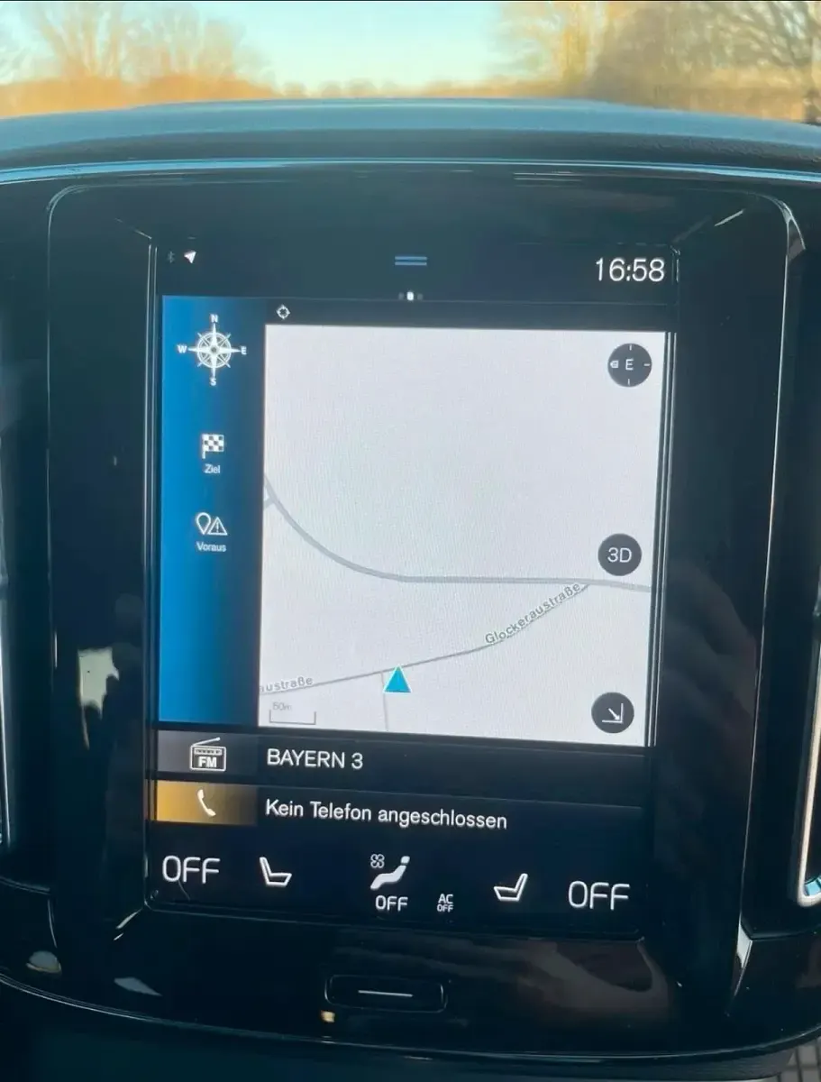 Gebraucht Volvo XC40 179 PS (131 kW) 2022 Blau SUV