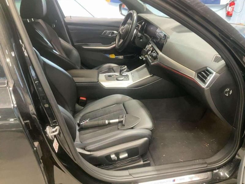 Gebraucht BMW 330e M Sport 252 PS (185 kW) 2021 Schwarz Kombi