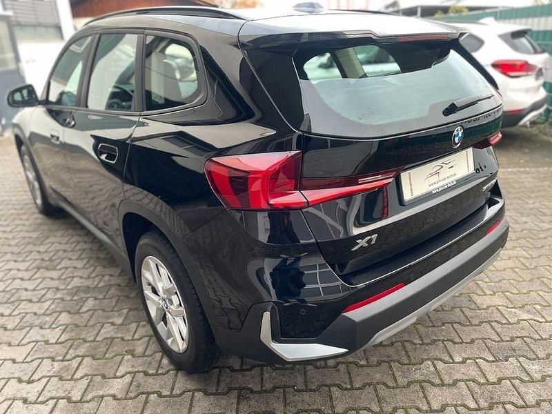 Gebraucht BMW X1 150 PS (110 kW) 2024 Schwarz SUV