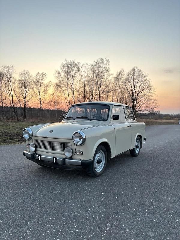 Gebraucht Trabant 601 26 PS (19 kW) 1988 Weiß Limousine