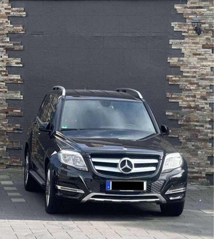 Schwarz Gebraucht 2013 Mercedes GLK200 SUV | 16.300 € (Fairer Preis) - Bild 1/4