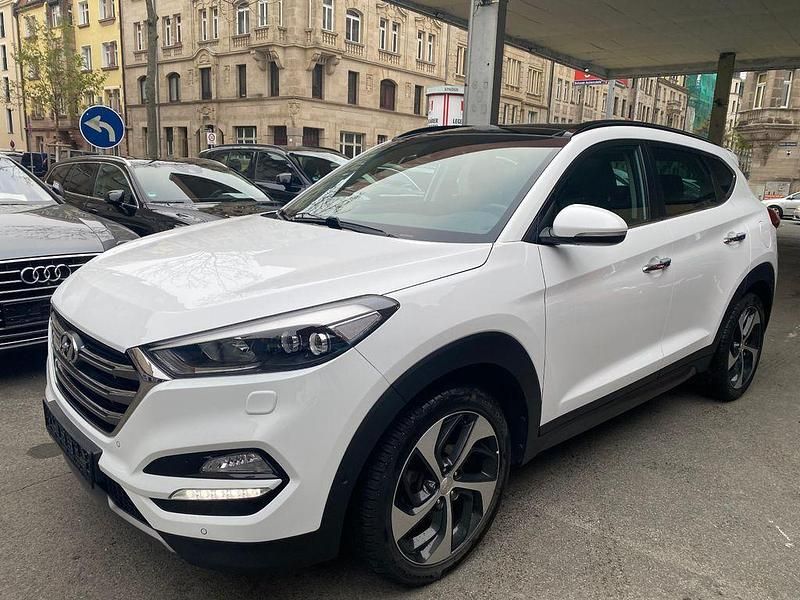 Weiß Gebraucht 2016 Hyundai Tucson Premium SUV | 14.950 € (Guter Preis) - Bild 1/4