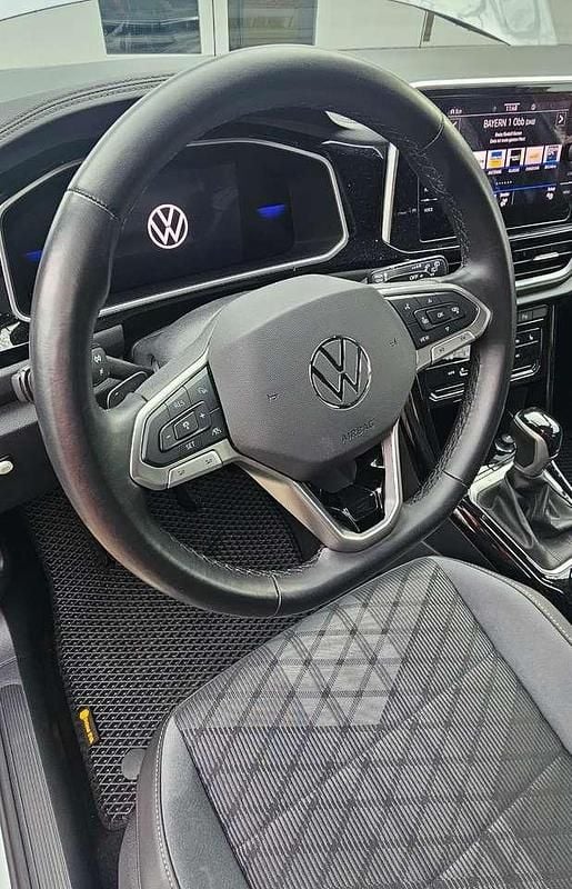 Usata VW T-Roc R-line 190 CV (139 kW) 2024 Argento SUV
