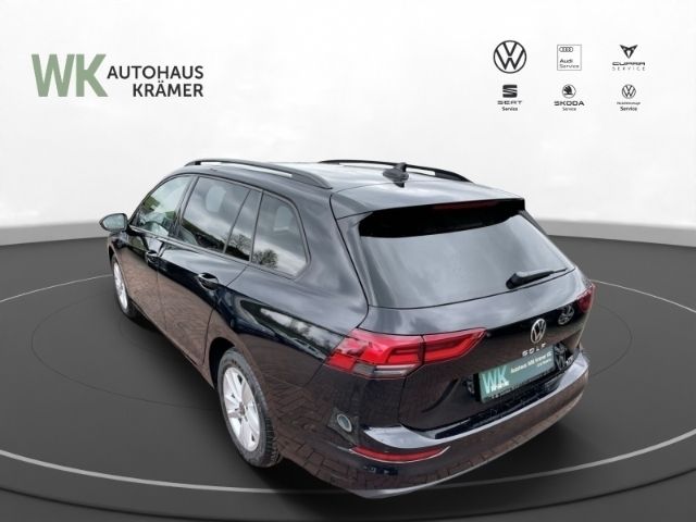 Gebraucht VW Golf VIII Life 150 PS (110 kW) 2023 Schwarz Kombi