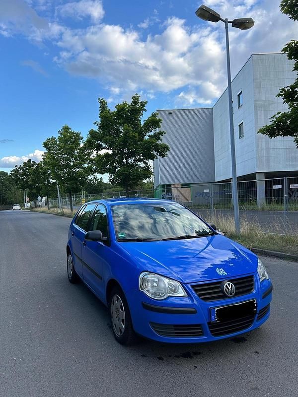 Blau Gebraucht 2009 VW Polo Kleinwagen | 2.600 € (Guter Preis) - Bild 1/4