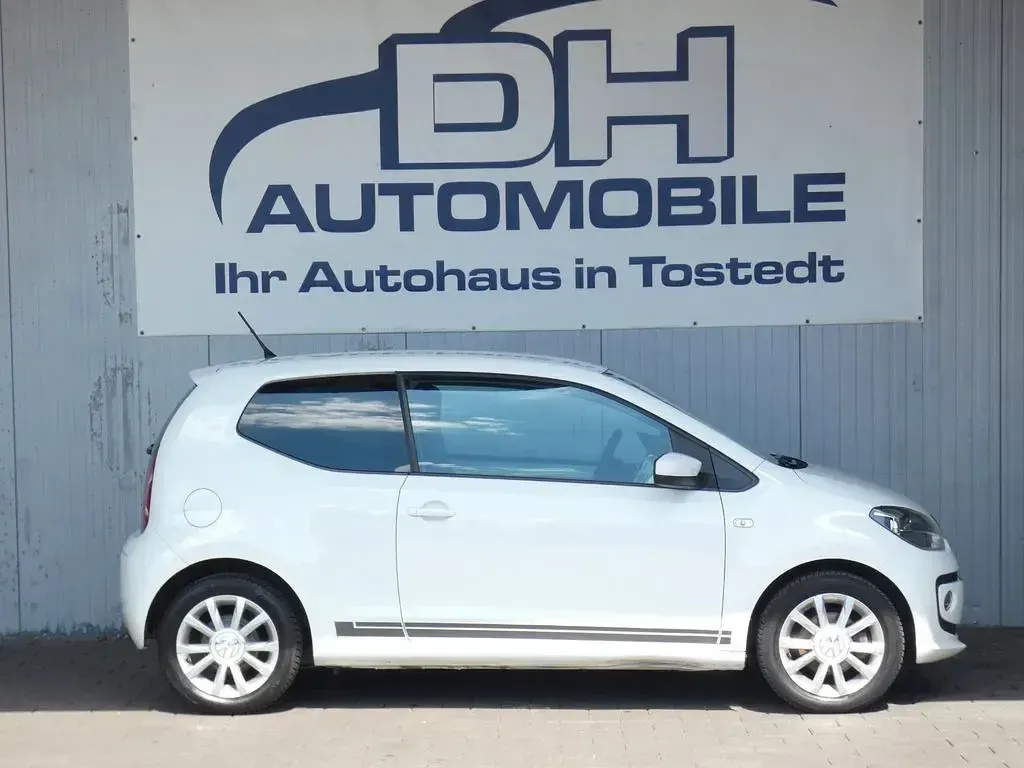 Gebraucht VW up! CLUB 60 PS (44 kW) 2016 Weiß Kleinwagen