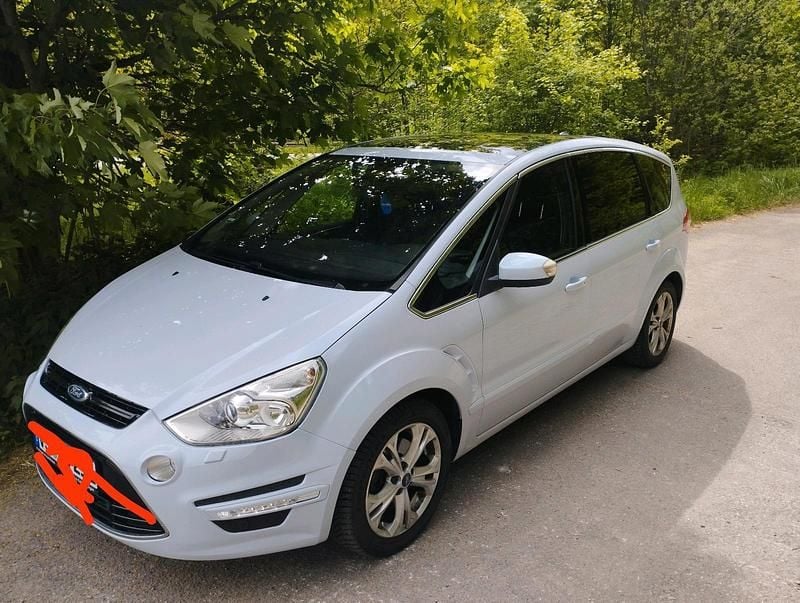 Second-hand Ford S-MAX Titanium 200 CP (147 kW) 2014 Alb Monovolum