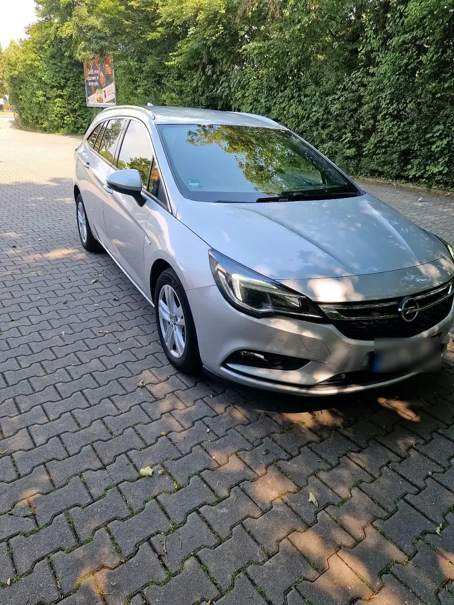 Gebraucht Opel Astra Sport 110 PS (80 kW) 2017 Silber Kombi