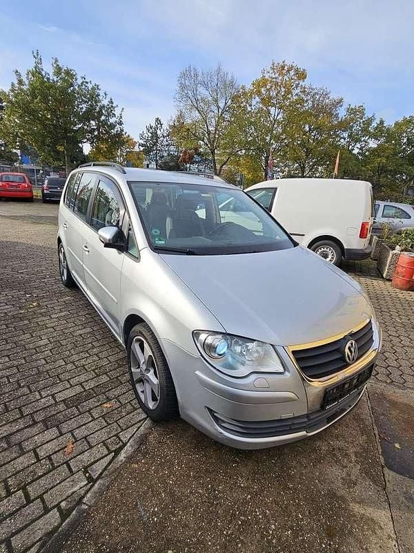 Other Gebraucht 2010 VW Touran Trendline Van / Kleinbus | 5.500 € (Guter Preis) - Bild 1/4