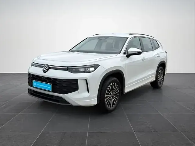 Gebraucht VW Tayron Life 193 PS (141 kW) 2025 Oryxweiß perlmuttffekt SUV