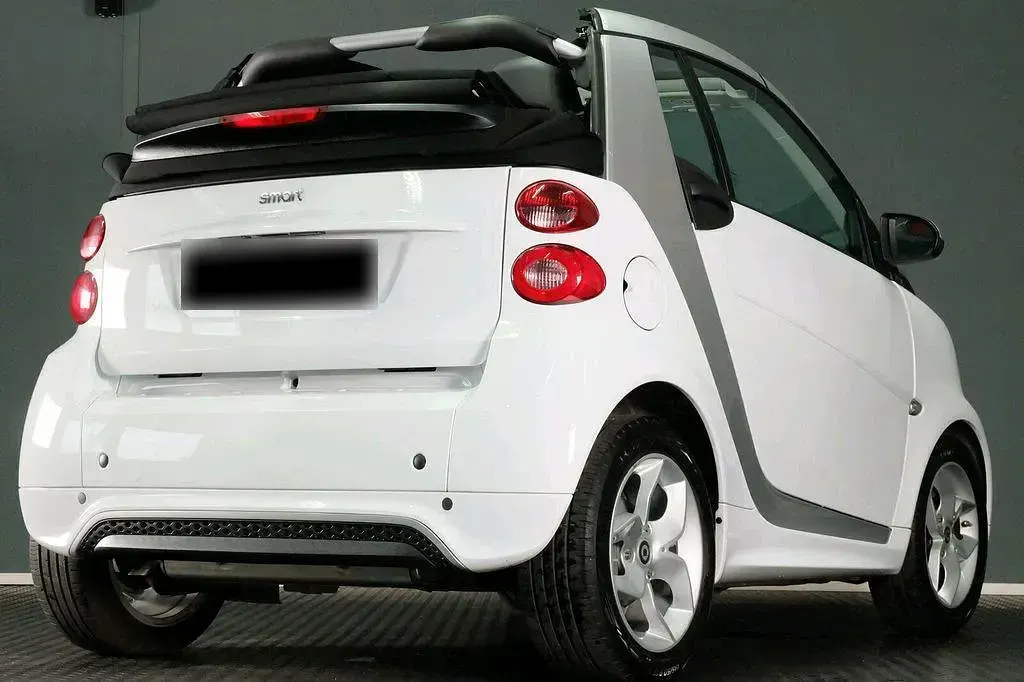 Gebraucht Smart ForTwo Cabrio 84 PS (61 kW) 2014 Weiß Cabrio