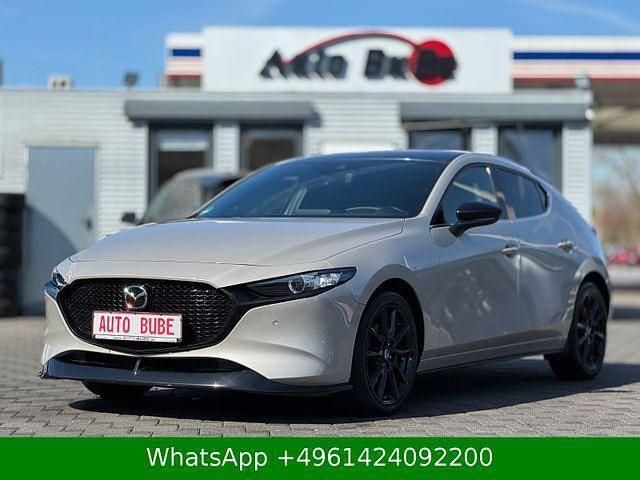 Grau Gebraucht 2023 Mazda 3 Homura-Line Limousine | 21.900 € (Fairer Preis) - Bild 1/4