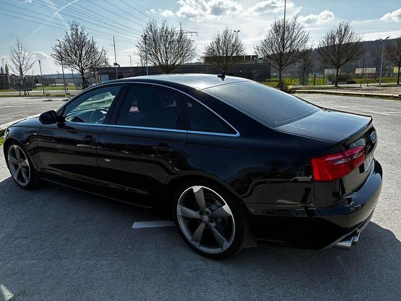 Gebraucht Audi A6 Design 177 PS (130 kW) 2011 Schwarz Limousine