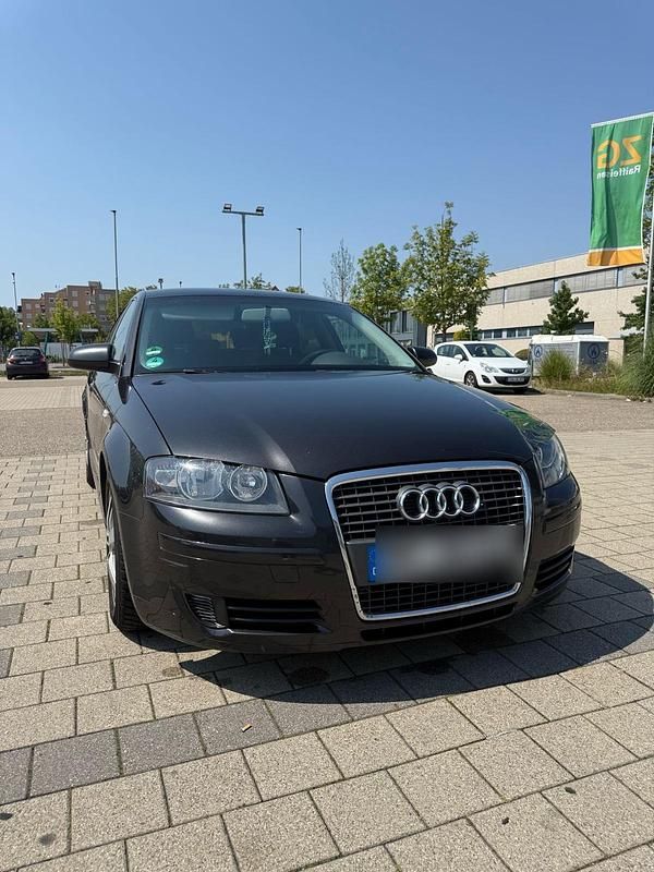 Grau Gebraucht 2005 Audi A3 Kombi | 2.200 € (Superpreis) - Bild 1/4