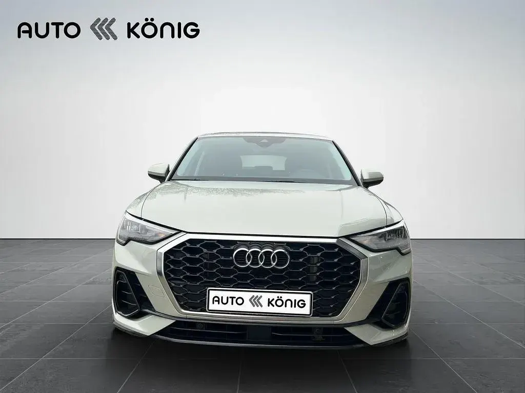 Gebraucht Audi Q3 Sportback Sport 245 PS (180 kW) 2022 Silber SUV