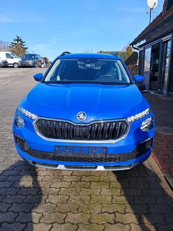 Neu Skoda Kamiq 95 PS (69 kW) 2026 Blau SUV