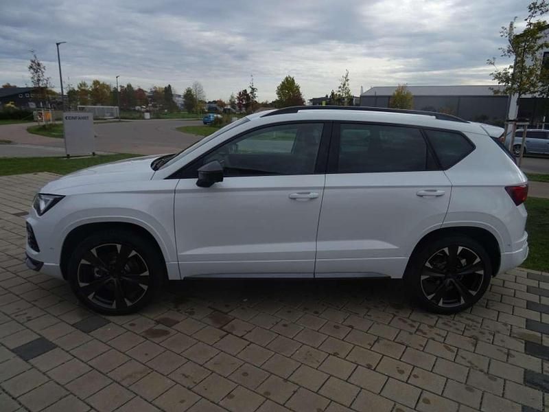 Neu Cupra Ateca 190 PS (139 kW) 2026 Glacial weiß (metallic) SUV