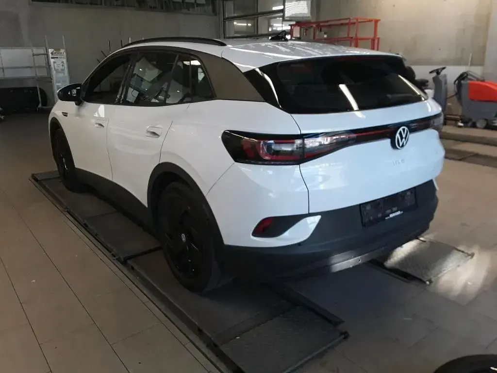 Gebraucht VW ID.4 Pro Performance 150 kW (204 PS) 2021 Gletscherweiß metallic SUV