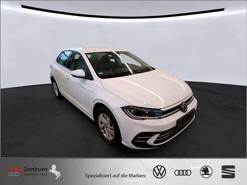 Gebraucht VW Polo Style 95 PS (69 kW) 2022 Weiß Kleinwagen