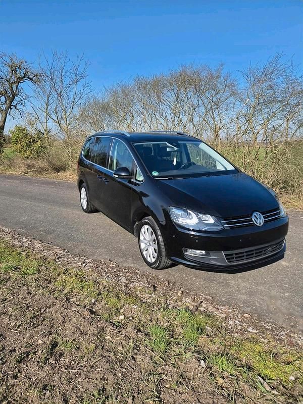 Gebraucht VW Sharan 177 PS (130 kW) 2015 Schwarz Van / Kleinbus