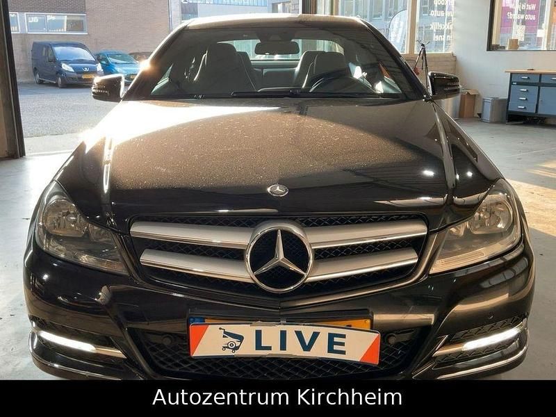 Gebraucht Mercedes C250 204 PS (150 kW) 2013 Schwarz Coupé