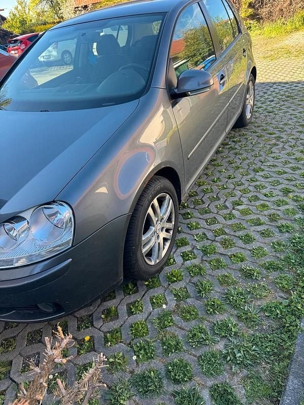 Usata VW Golf V 75 CV (55 kW) 2007 Grigio Berlina