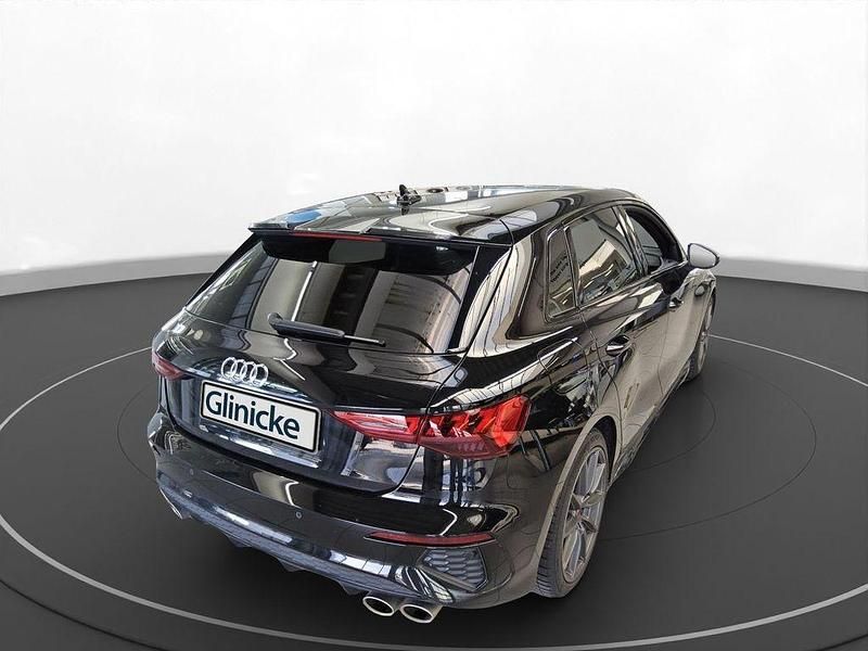 Gebraucht Audi S3 Ambiente 310 PS (228 kW) 2022 Mythosschwarz metallic Limousine
