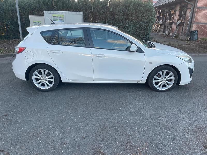 Gebraucht Mazda 3 185 PS (136 kW) 2011 Weiß Limousine