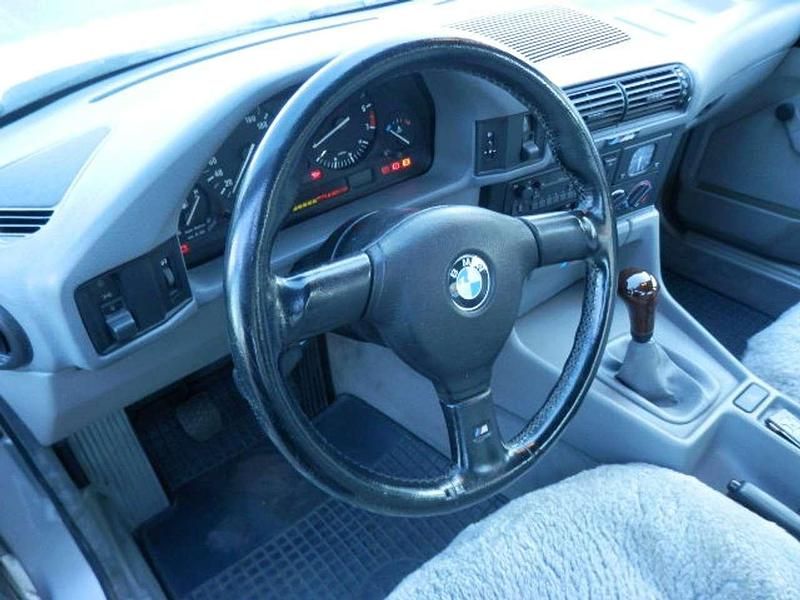 Gebraucht BMW 525 Shadowline 192 PS (141 kW) 1991 Silber Limousine