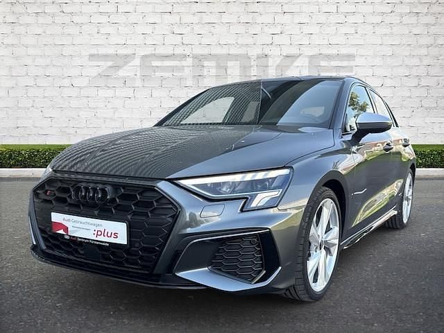Grau Gebraucht 2024 Audi S3 Ambiente Limousine | 48.950 € (Teuer) - Bild 1/4