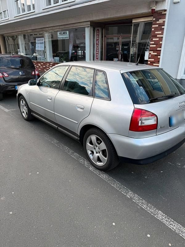 Second-hand Audi A3 115 CP (84 kW) 2002 Negru Hatchback