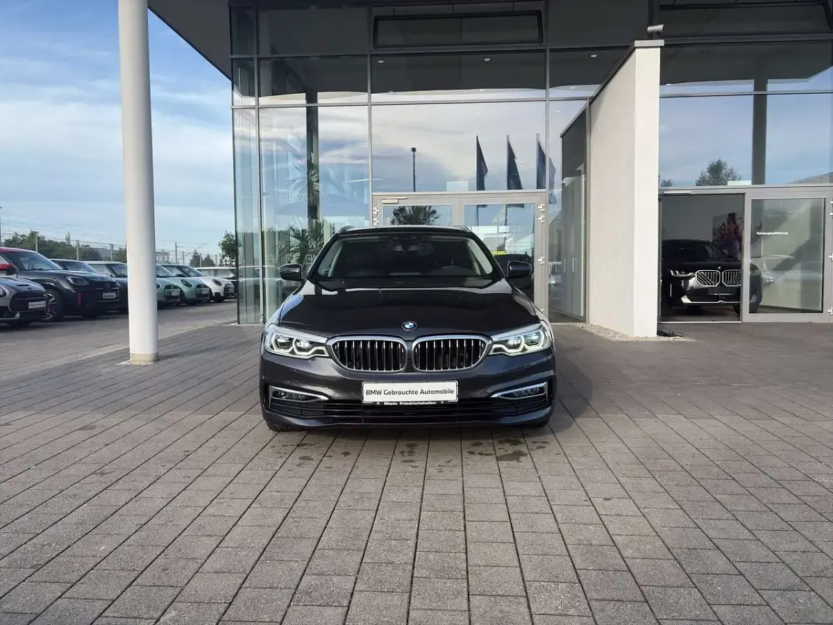 Gebraucht BMW 530 Luxury Line 265 PS (194 kW) 2020 Grau Kombi