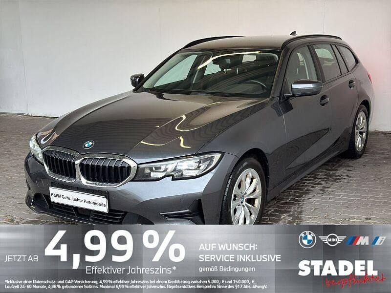 Grau Gebraucht 2022 BMW 318 Advantage Limousine | 25.989 € (Etwas zu teuer) - Bild 1/4