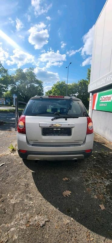 Gebraucht Chevrolet Captiva 136 PS (100 kW) 2009 Grün SUV