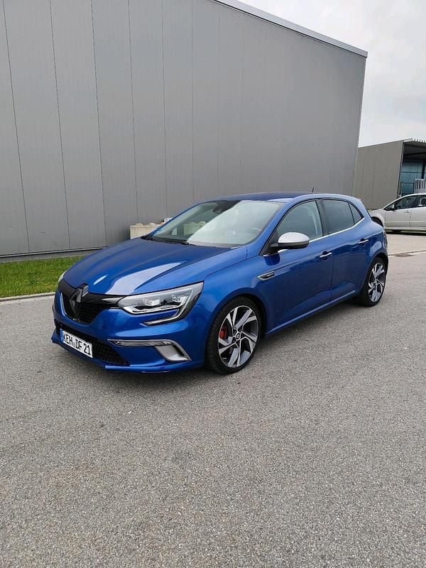 Blau Gebraucht 2017 Renault Mégane GT Line GT Kleinwagen | 13.499 € (Superpreis) - Bild 1/4