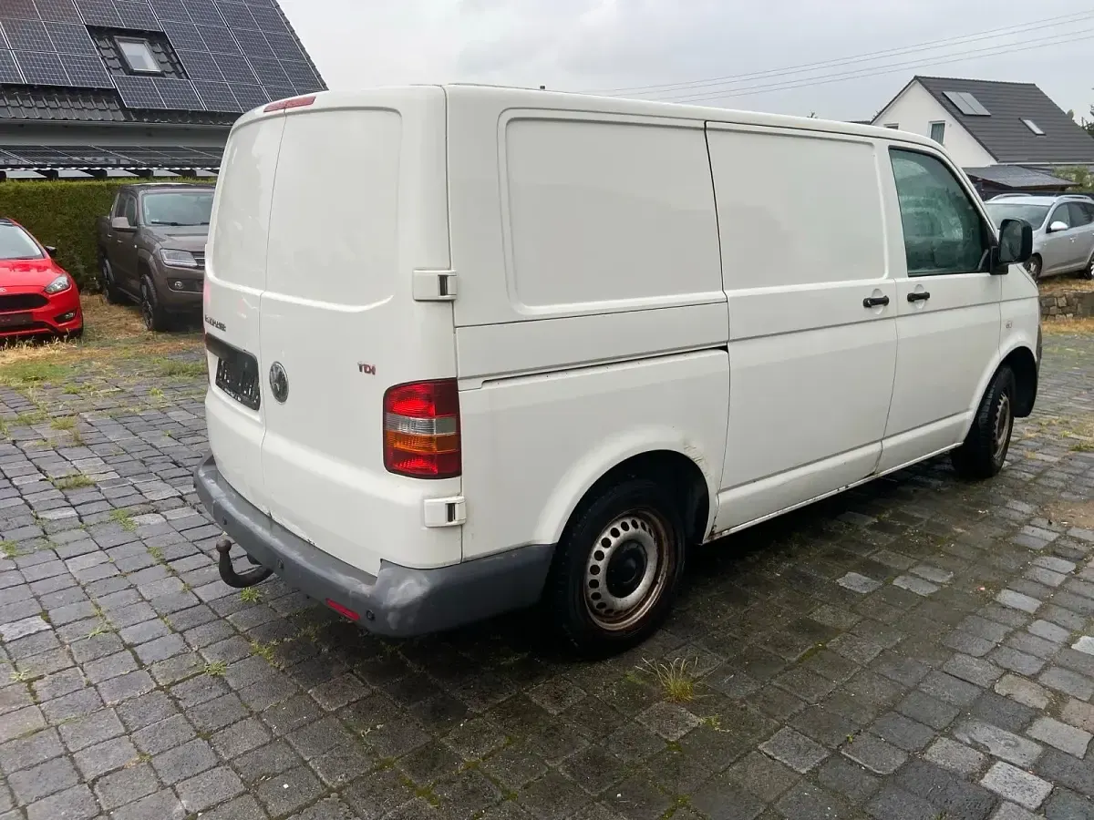 Gebraucht VW T5 131 PS (96 kW) 2008 Weiß Van