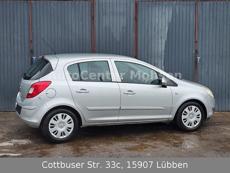 Gebraucht Opel Corsa Catch Me 90 PS (66 kW) 2007 Silber Kleinwagen