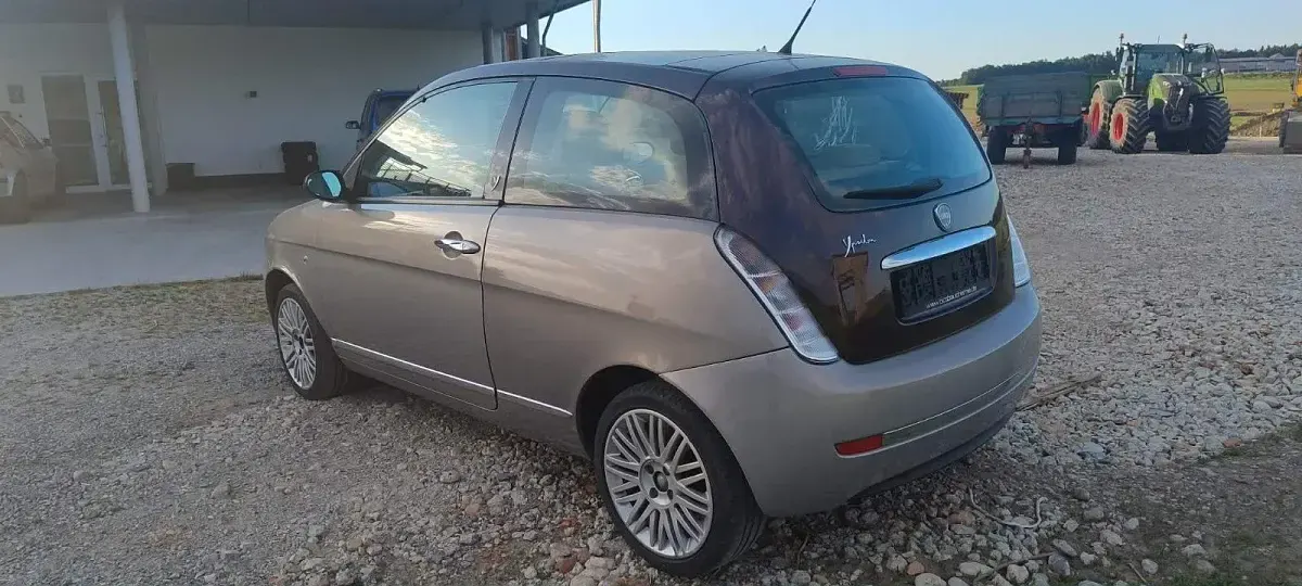 Gebraucht Lancia Ypsilon 80 PS (58 kW) 2008 Kleinwagen