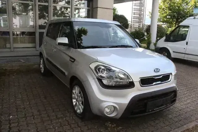 Gebraucht Kia Soul 126 PS (92 kW) 2012 Silber SUV