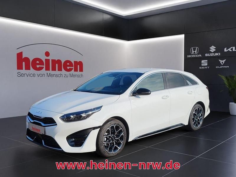 Weiß Gebraucht 2025 Kia ProCeed Kleinwagen | 28.580 € (Superpreis) - Bild 1/4