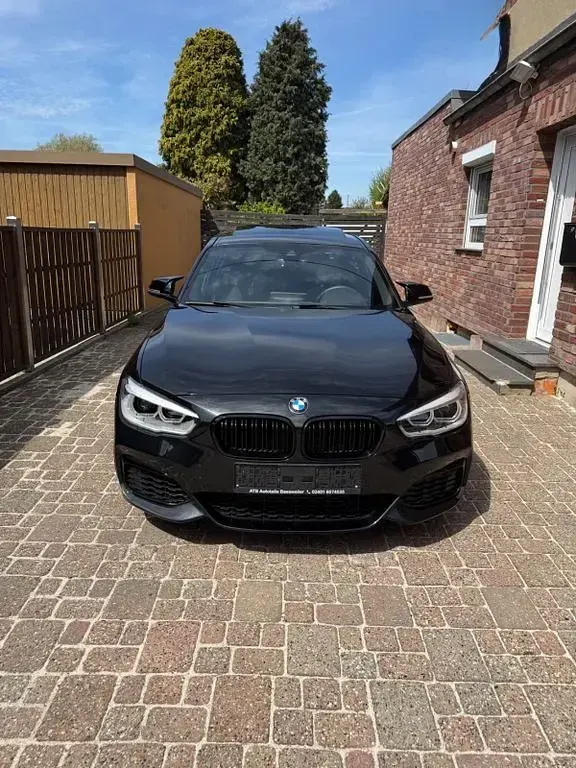 Używany BMW M135 Performance 326 KM (239 kW) 2016 Czarny Hatchback
