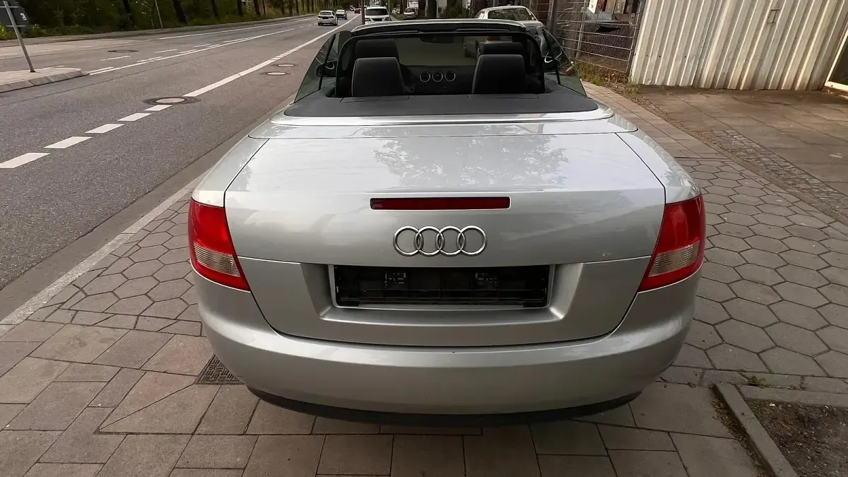 Gebraucht Audi A4 Cabriolet 163 PS (119 kW) 2004 Silber Cabrio